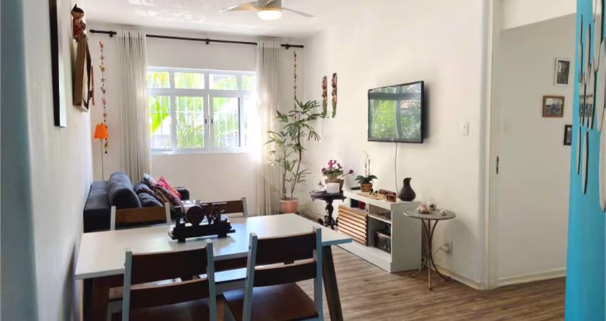 VENDA APARTAMENTO TERREO 03 DORMITÓRIOS 02 BANHEIROS 01 VAGA PRÓXIMO METRO PRAÇA DA ÁRVORE