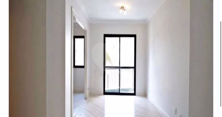 Apartamento com 2 Quartos e 3 banheiros para Alugar, 90 m² no Itaim Bibi - São Paulo/SP