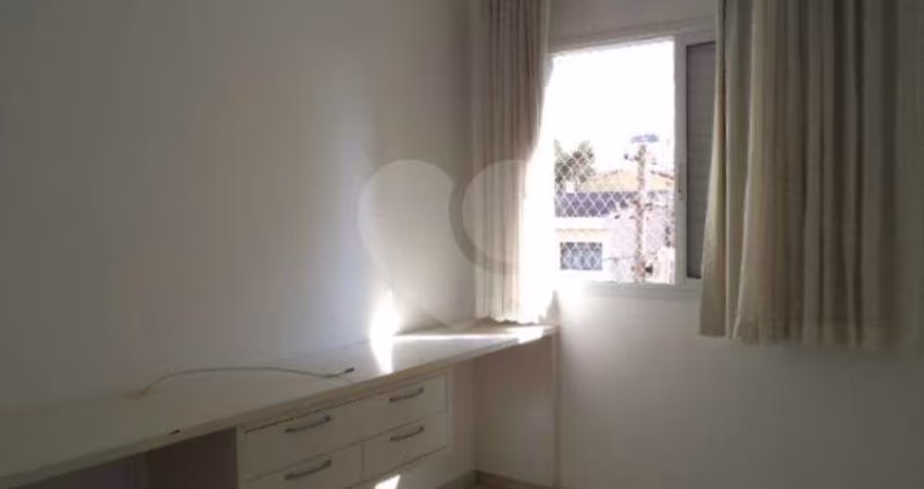 Apartamento com 3 Quartos e 2 banheiros à Venda na Vila Mariana 77 m² - São Paulo/ SP