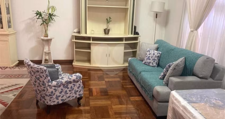 CASA TERREA 250m2 COM  3 DORMS  1 SUITE 4 VAGAS CUPECE VENDA