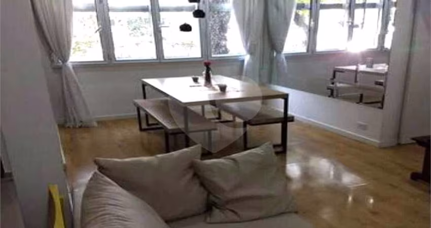 Moema - Apartamento - 90 m²  - 3 dormitórios!!!