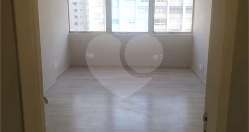Sala Comercial e 1 banheiro à Venda, 32 m² - Higienópolis, São Paulo - SP