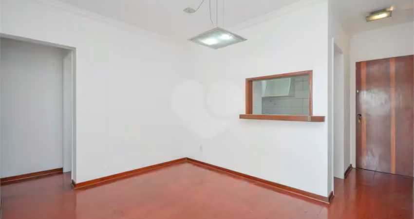Apartamento 73m2  Com 03 Quartos 01 Vaga 01 Sala no Jardim da Glória em São Paulo SP