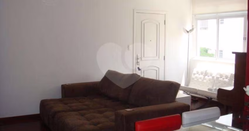 Apartamento na Aclimação, 3 dormitórios, 2 suítes