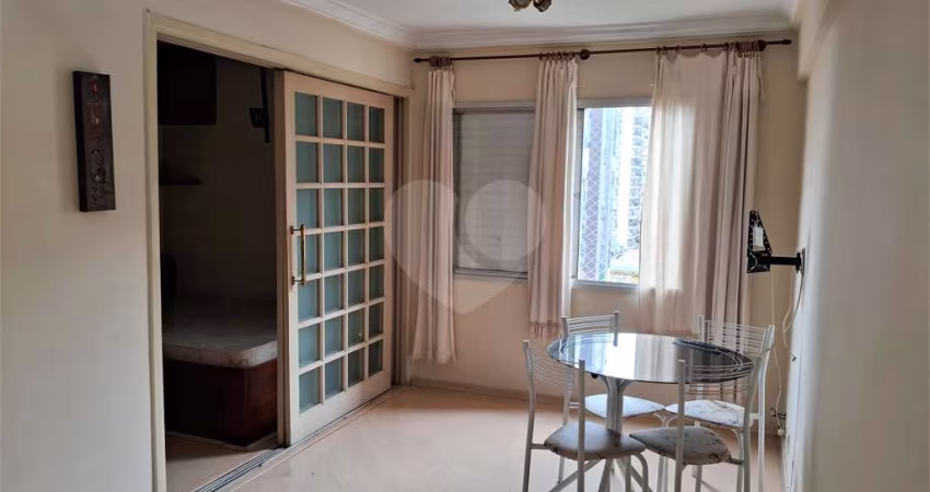 Apartamento a venda com 1 Dormitório de 36m² em Moema