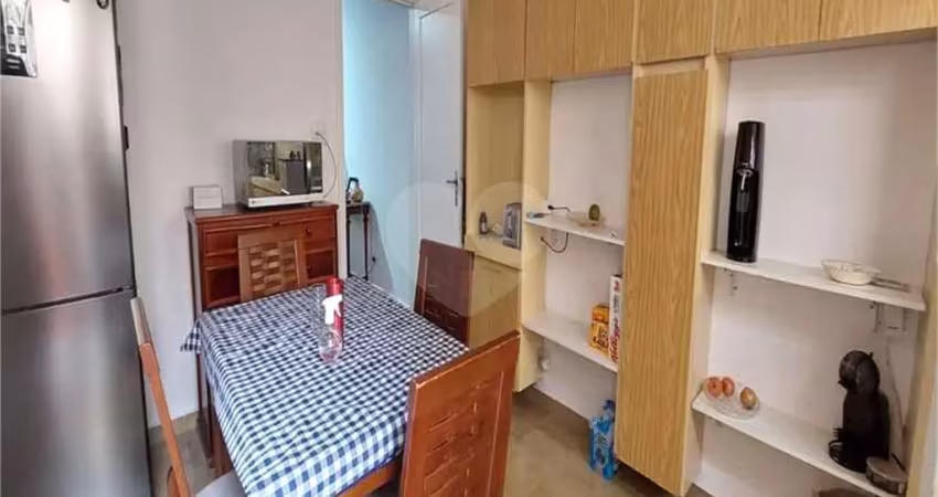 Casa com 2 quartos à venda na Avenida Afonso Mariano Fagundes, 789, Mirandópolis, São Paulo