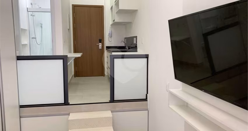 APARTAMENTO DE 23M² NO CORAÇÃO DE PERDIZES