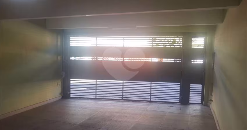 OPORTUNIDADE PARA INVESTIDOR IMÓVEL COM 3 CASAS NA REGIÃO DO GUARAPIRANGA
