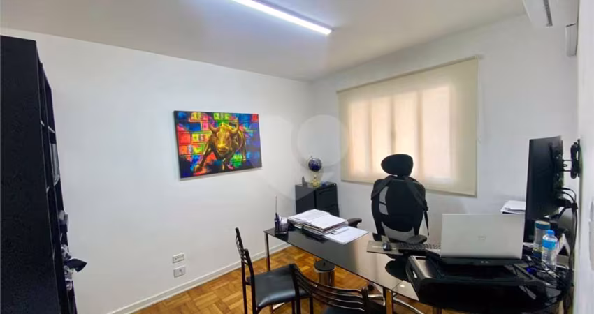 CASA COMERCIAL DE 300M² NA RUA MAIS COBIÇADA DO JD MARAJOARA
