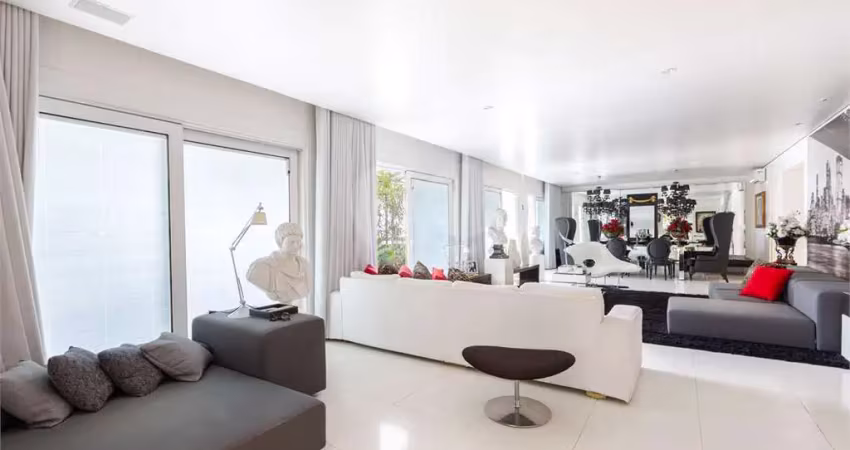 Cobertura charmosa no Jardim América, 2 suítes,  2 vagas, 400m² de área útil.