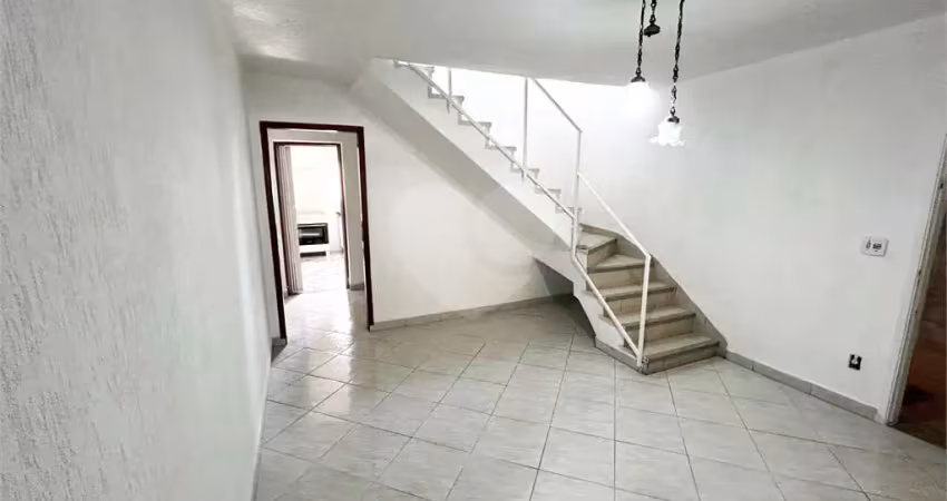 Casa com 3 quartos à venda na Rua Maria Isabel de Medeiros, 80, Campo Limpo, São Paulo