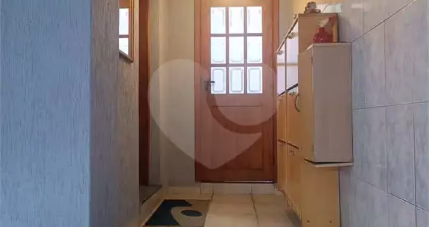 Linda casa de 115m² com 2dorm e 1vg de garagem no planalto paulista