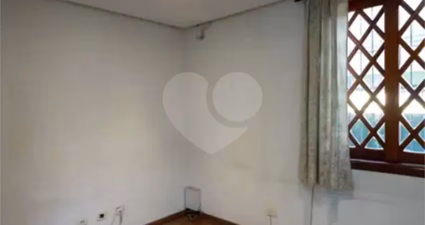 Casa com 2 quartos à venda na Rua José de Rezende Costa Filho, 67, Campo Grande, São Paulo