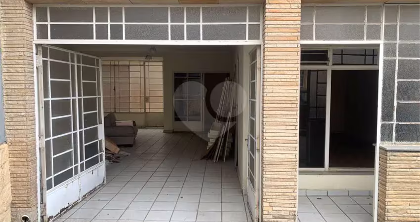 Casa com 3 quartos à venda na Rua Juan Masip, 8, Tatuapé, São Paulo