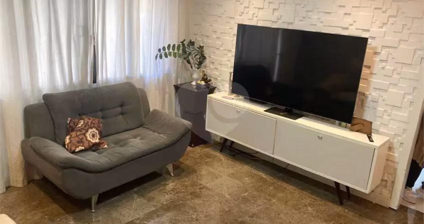 Sobrado a venda com 2 dormitorios, 2 vagas, cidade ademar
