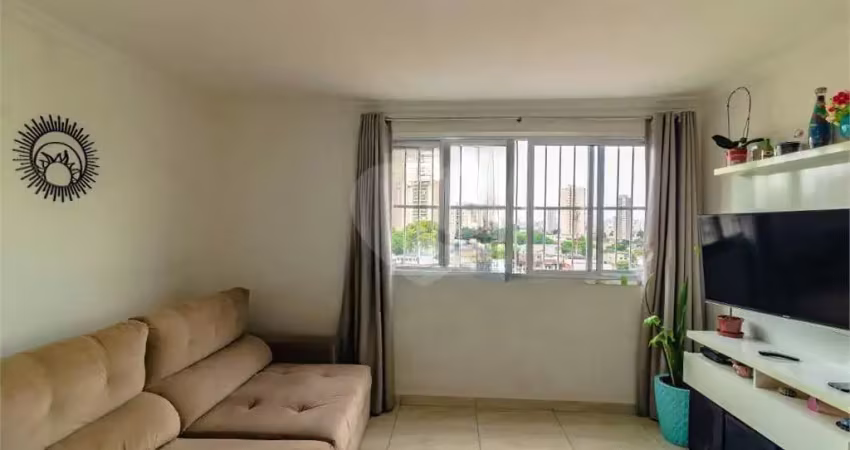 Apartamento à venda com 65m² no condomínio cambridge
