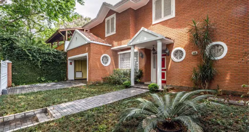 Casa à venda 350 m²– estilo colonial americana no morumbi (jardim leonor)