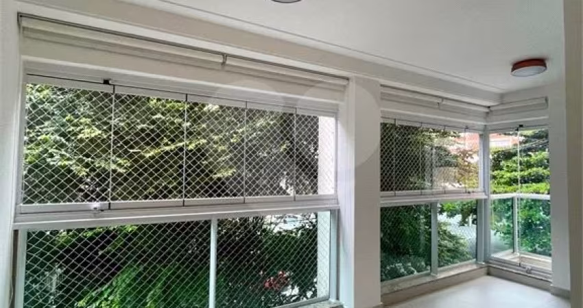 Apartamento para Locação em Perdizes, 02 dormitórios. São Paulo.