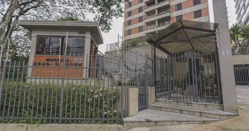 Apartamento com 3 quartos à venda na Rua Doutor Miranda de Azevedo, Vila Anglo Brasileira, São Paulo