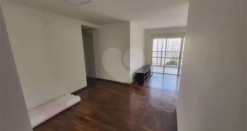 Apartamento com 3 quartos à venda na Rua Dona Elisa, 150, Barra Funda, São Paulo