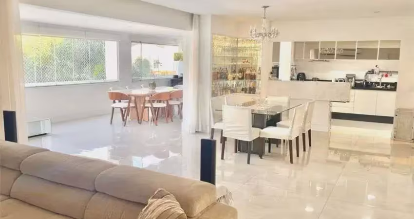 Apartamento com 3 quartos à venda na Rua Catão, 804, Vila Romana, São Paulo