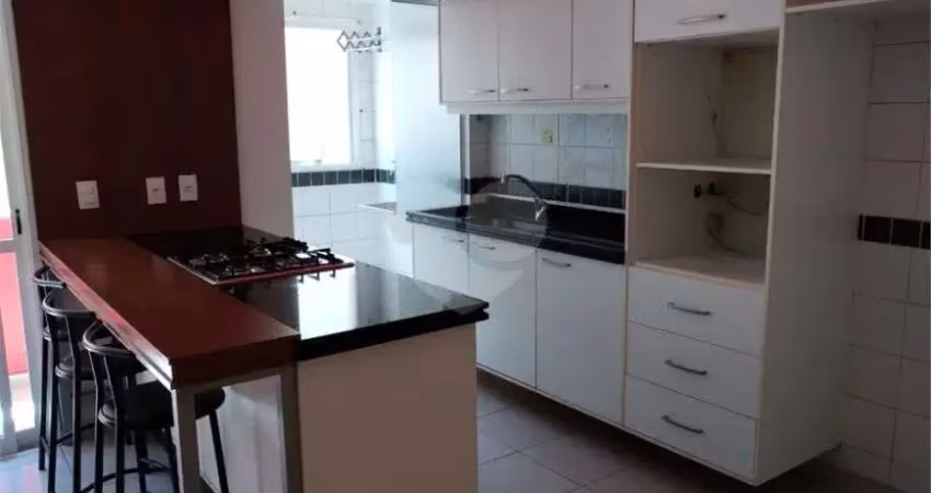 Apartamento com 3 quartos à venda na Rua Salvador Caruso, Vila Ipojuca, São Paulo