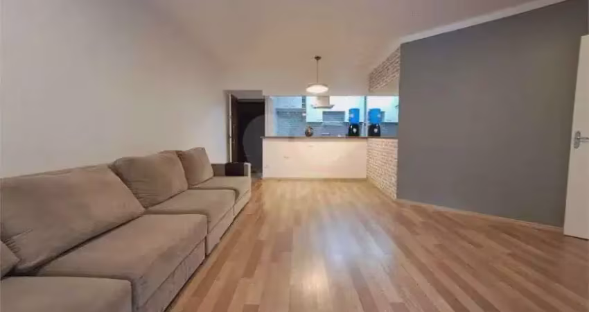 Casa com 2 quartos à venda na Rua Barão do Bananal, 1251, Pompéia, São Paulo