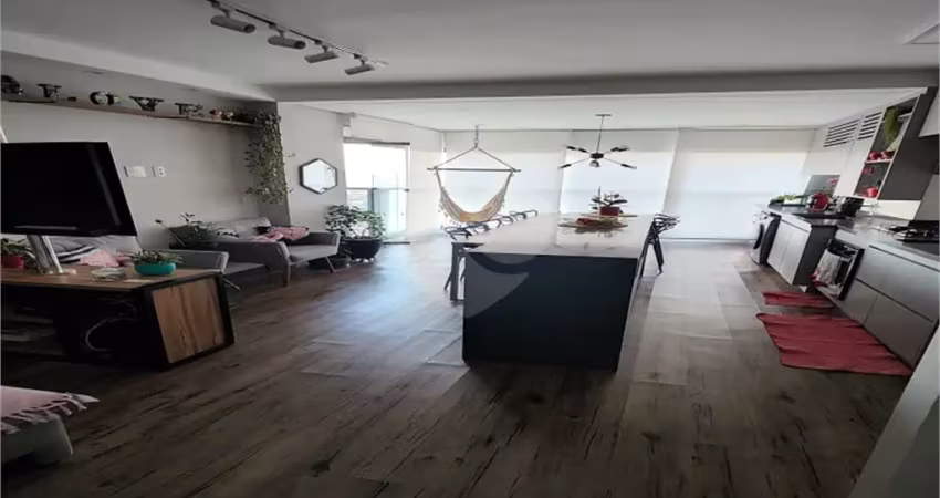 Apartamento á venda localizado no bairro vila dom pedro i
