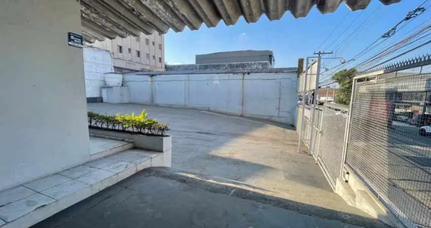 Casa comercial para alugar na Avenida Suplicy, 47, Jardim Santa Mena, Guarulhos