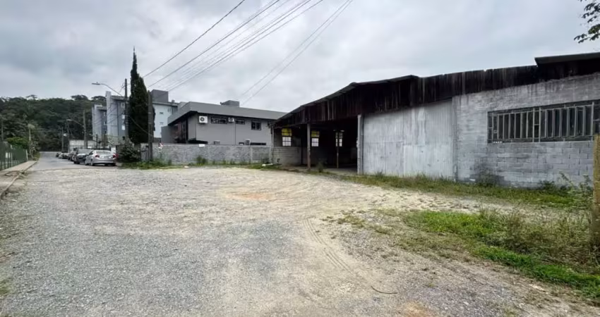 Terreno à venda, 1760.00 m2 por r$1290000.00  - costa e silva - joinville/sc