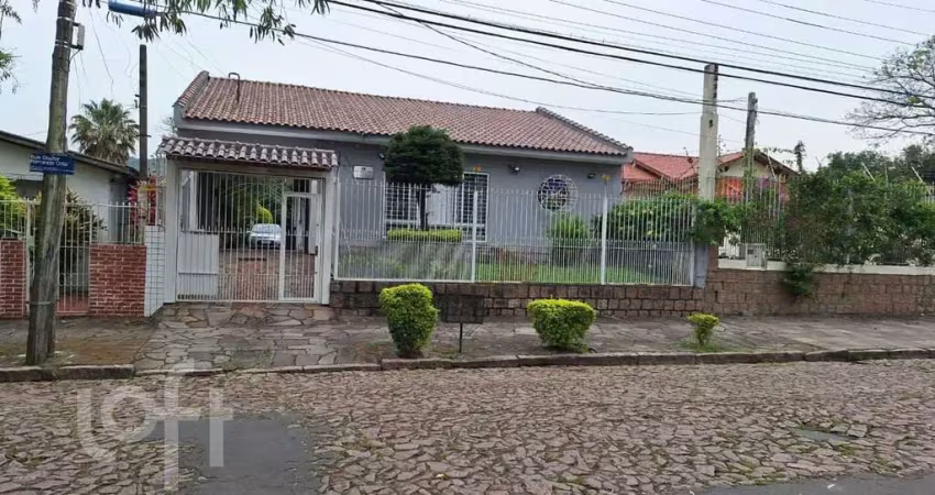 Casa com 3 quartos à venda na Rua Doutor Fernando Ortiz Schneider, 197, Partenon, Porto Alegre