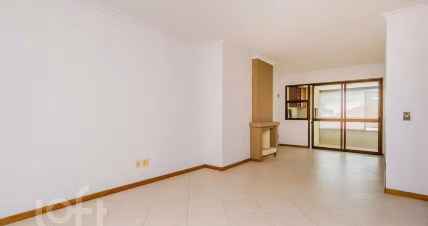 Apartamento com 3 quartos à venda na Rua Faria Santos, 466, Petrópolis, Porto Alegre