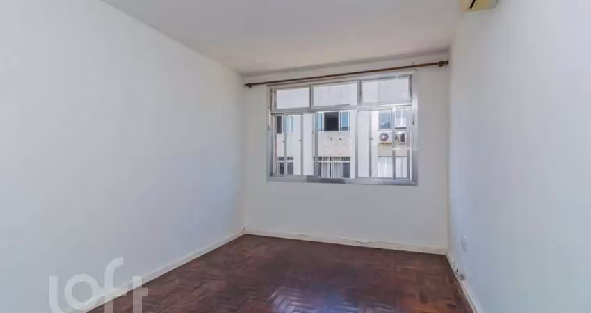 Apartamento com 3 quartos à venda na Rua Eurico Lara, 83, Medianeira, Porto Alegre