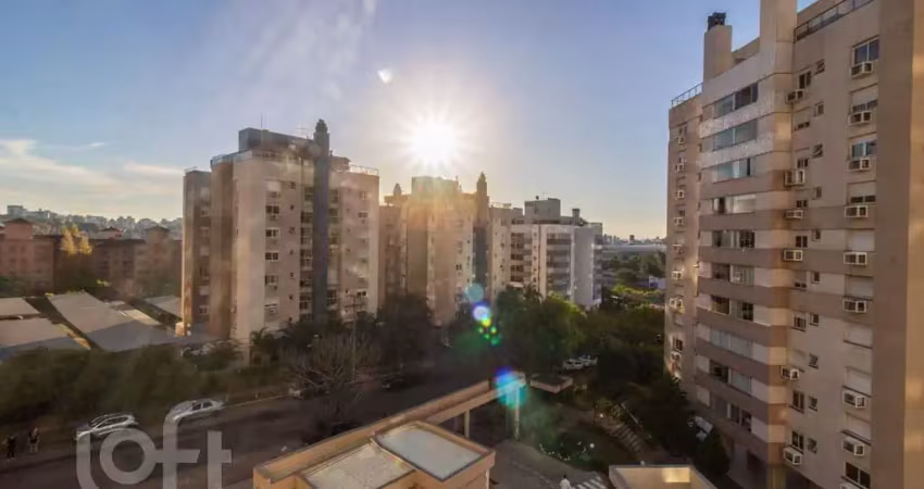 Apartamento com 3 quartos à venda na Avenida General Barreto Viana, 1175, Chácara das Pedras, Porto Alegre