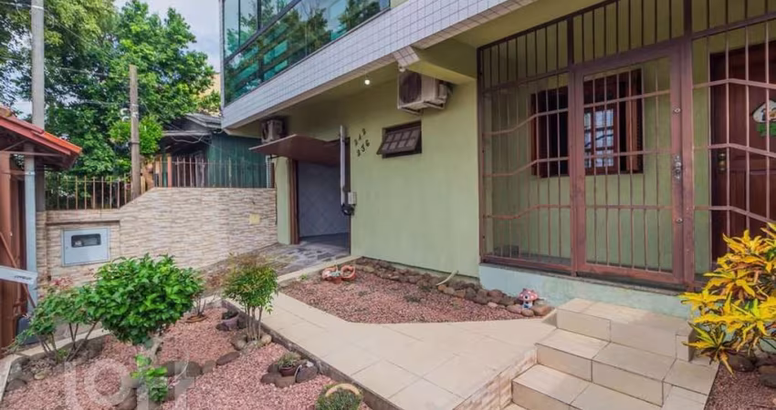Casa com 4 quartos à venda na Rua Bento Rosa, 242, Sarandi, Porto Alegre