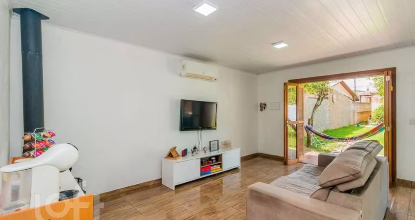 Casa com 2 quartos à venda na Estrada São Francisco, 1081, Lomba do Pinheiro, Porto Alegre