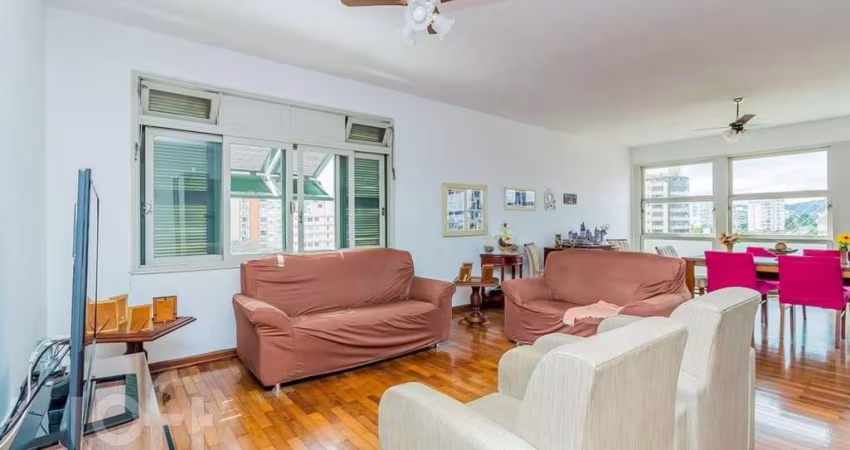 Apartamento com 4 quartos à venda na Avenida Venâncio Aires, 928, Farroupilha, Porto Alegre