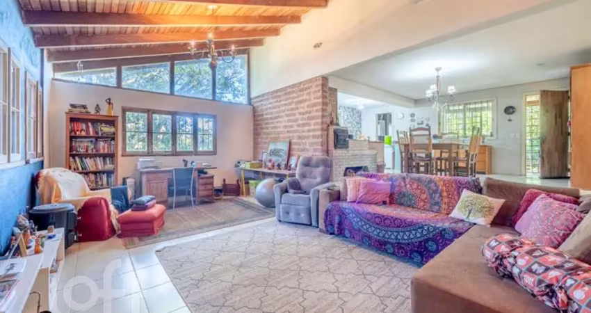 Casa com 3 quartos à venda na Avenida Professor Oscar Pereira, 6832, Belém Velho, Porto Alegre