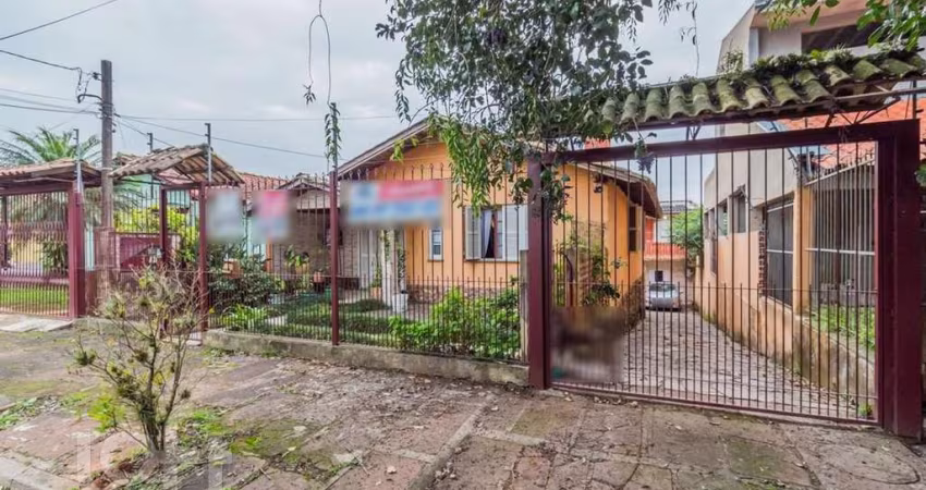 Casa com 3 quartos à venda na Rua Hugo Nelson Magalhães, 70, Rubem Berta, Porto Alegre