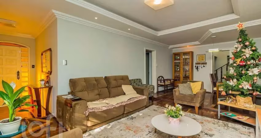 Casa com 3 quartos à venda na Avenida Delmar Rocha Barbosa, 181, Rubem Berta, Porto Alegre