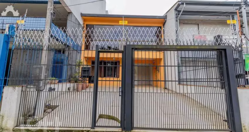 Casa com 4 quartos à venda na Rua Damasco, 38, Azenha, Porto Alegre