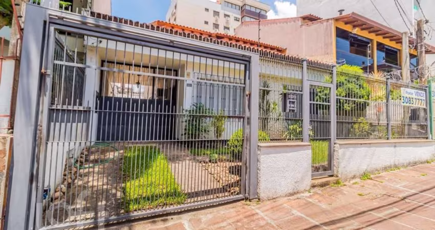 Casa com 3 quartos à venda na Rua Atanásio Belmonte, 427, Passo da Areia, Porto Alegre