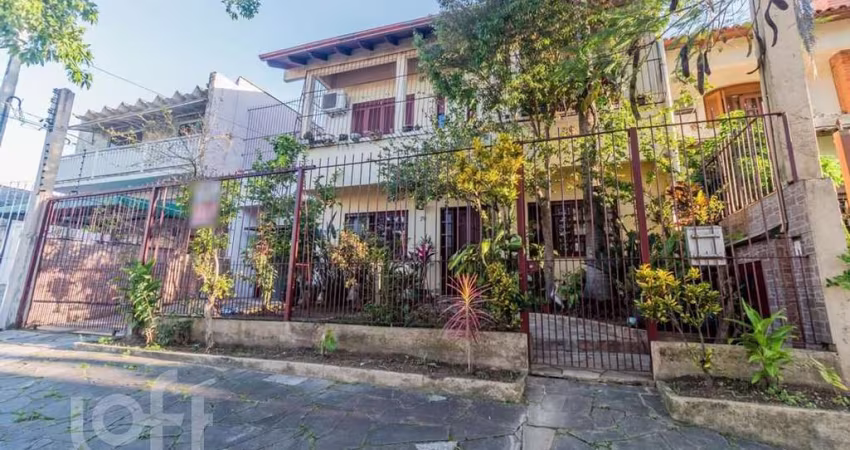 Casa com 4 quartos à venda na Rua Doutor Marino Abrahão, 70, Passo das Pedras, Porto Alegre