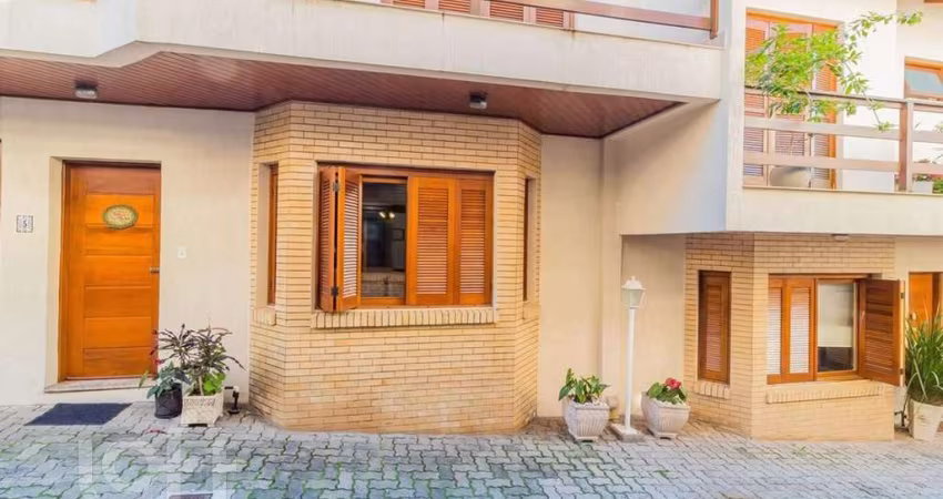 Casa em condomínio fechado com 3 quartos à venda na Rua Dário Totta, 2171, Camaquã, Porto Alegre