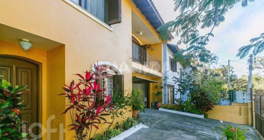 Casa com 3 quartos à venda na Rua André Primo Biazetto, 414, Campo Novo, Porto Alegre
