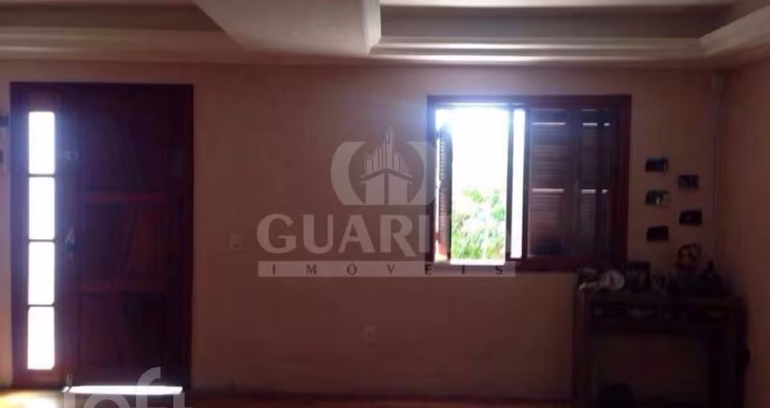 Casa com 3 quartos à venda na Rua das Margaridas, 38, Lomba do Pinheiro, Porto Alegre