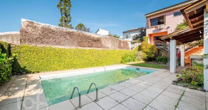Casa com 3 quartos à venda na Rua Otávio Faria, 284, Teresópolis, Porto Alegre