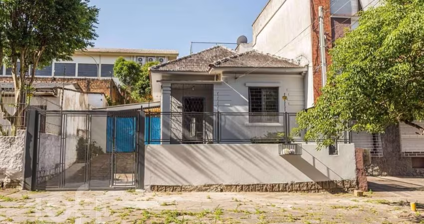 Casa com 3 quartos à venda na Avenida Jordão, 438, Bom Jesus, Porto Alegre