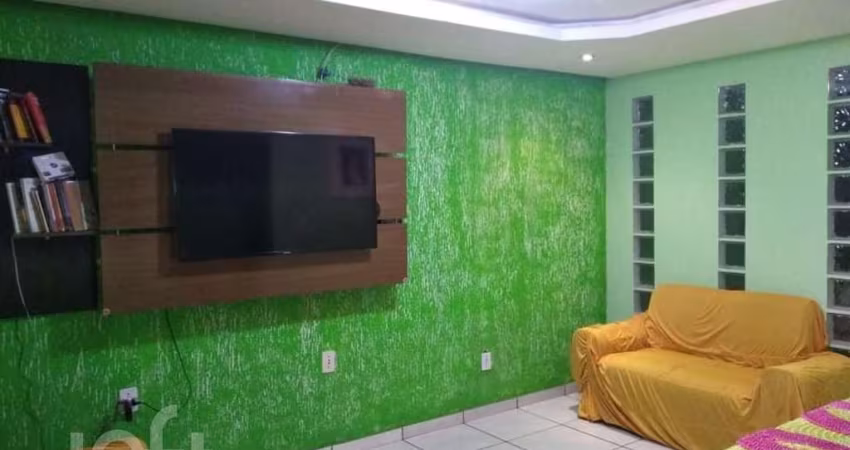 Casa com 3 quartos à venda na Rua Sítio da Taquara, 53, Lomba do Pinheiro, Porto Alegre