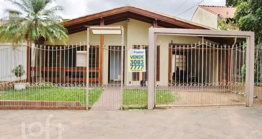 Casa com 3 quartos à venda na Rua Benjamim Moresco, 380, Ipanema, Porto Alegre